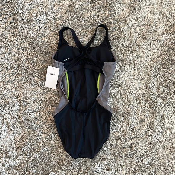 Nike Color Surge Powerback One Piece Swimsuit - Picture 5 of 13